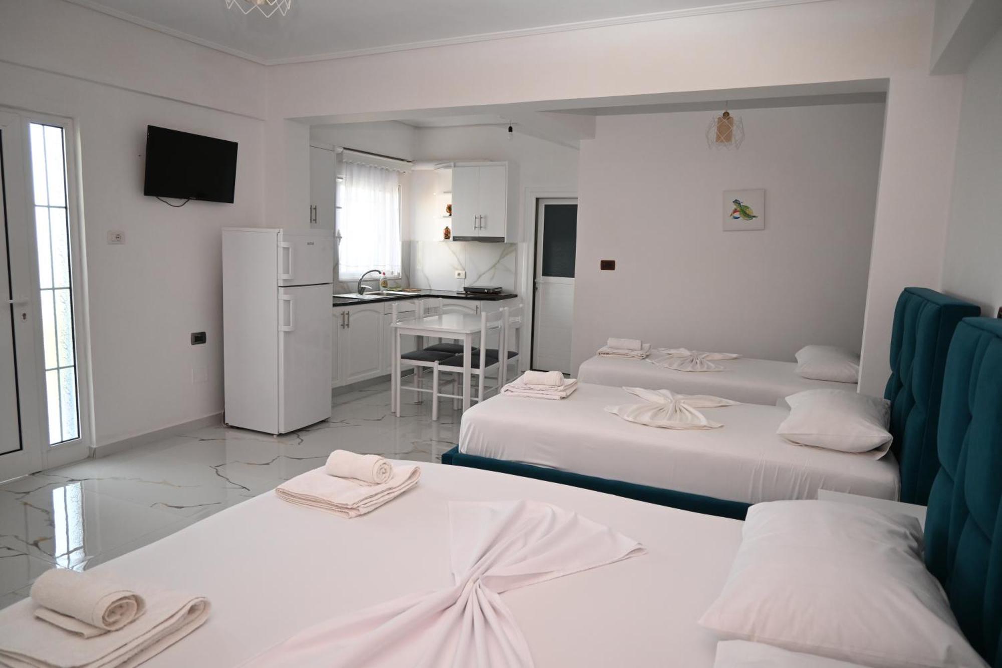 Guesthouse Vila Ari Ksamil Extérieur photo