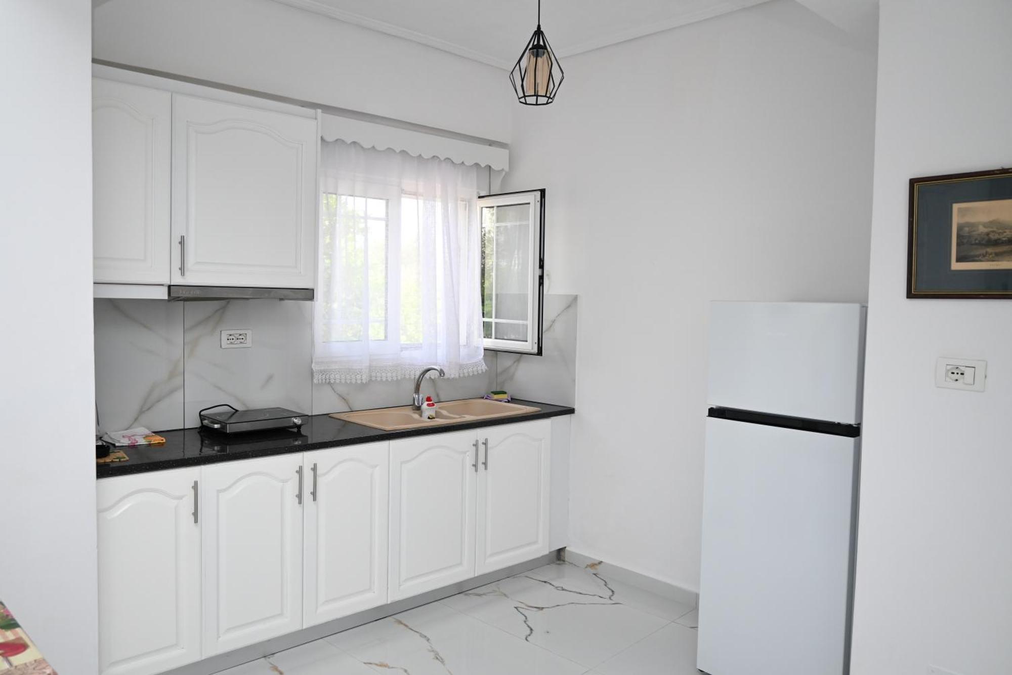 Guesthouse Vila Ari Ksamil Extérieur photo