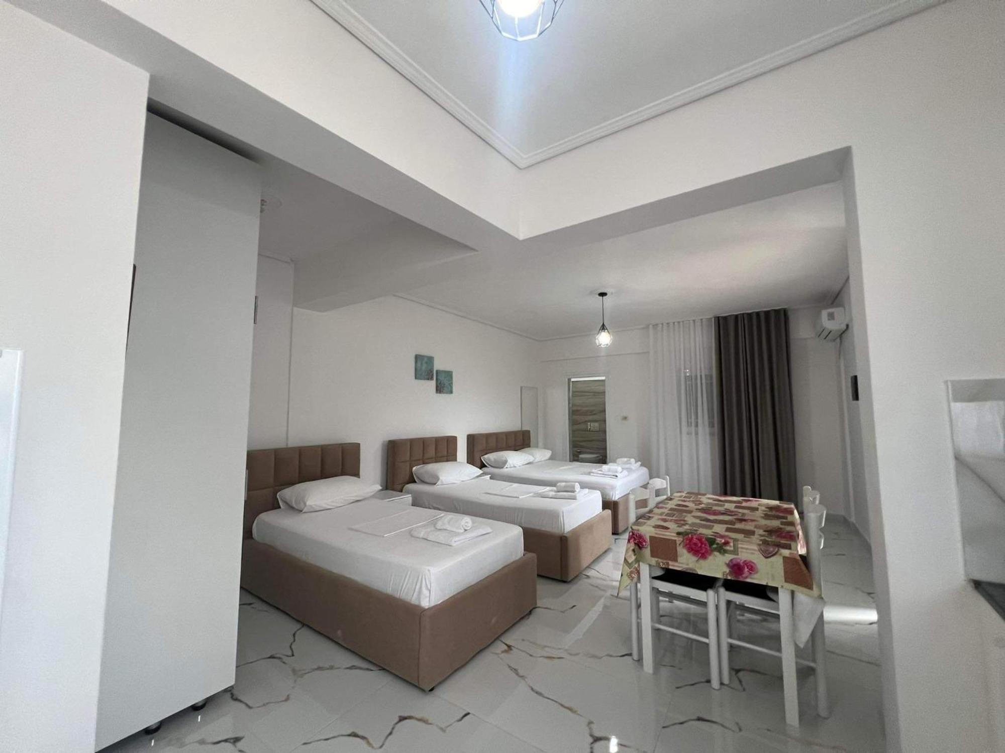 Guesthouse Vila Ari Ksamil Extérieur photo