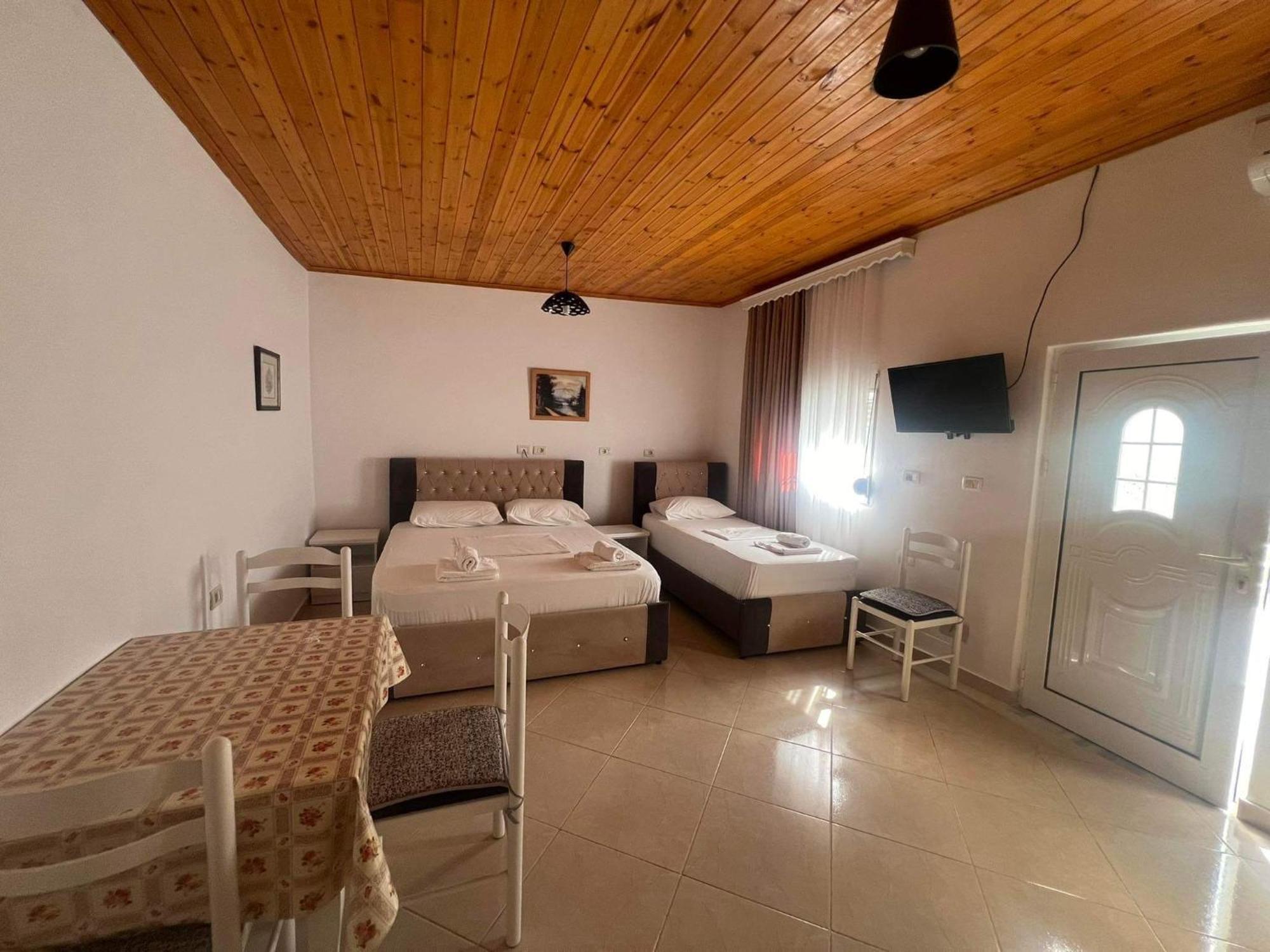 Guesthouse Vila Ari Ksamil Extérieur photo