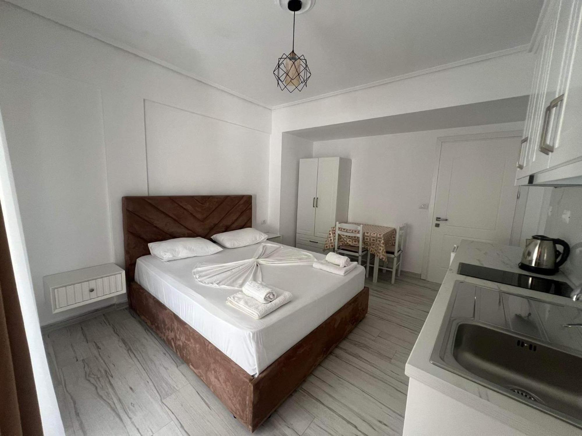 Guesthouse Vila Ari Ksamil Extérieur photo