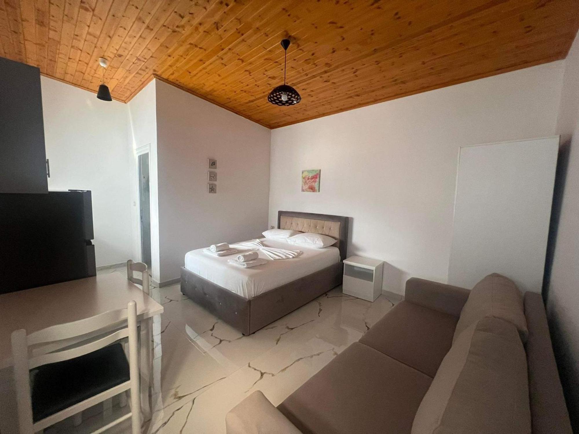 Guesthouse Vila Ari Ksamil Extérieur photo